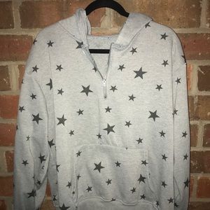 Grey star sweatshirt!